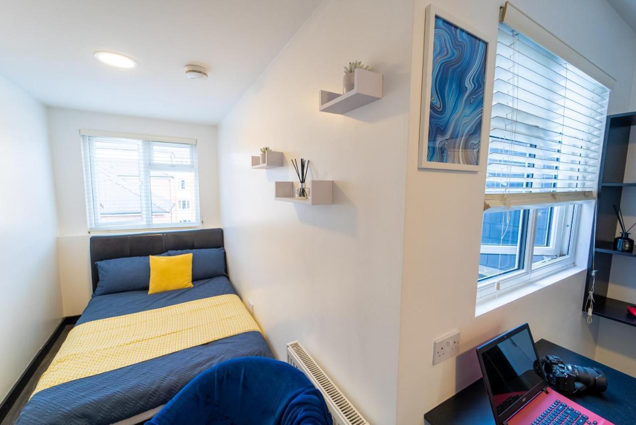 Staysa Equipped Studios Near Qe And Uob In Guesthouse Close To The City! Birmingham Camera foto