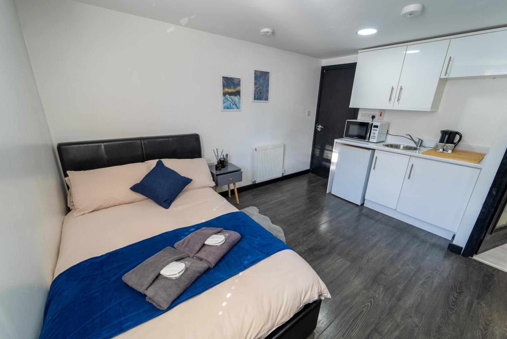 Staysa Equipped Studios Near Qe And Uob In Guesthouse Close To The City! Birmingham Camera foto